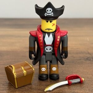 ROBLOX Series 1 CAPTAIN RAMPAGE Action Figure Toy Sword & Treasure Chest Pirate